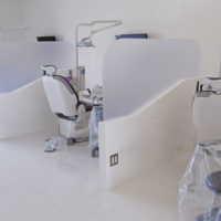 歯科治療室パーテーション